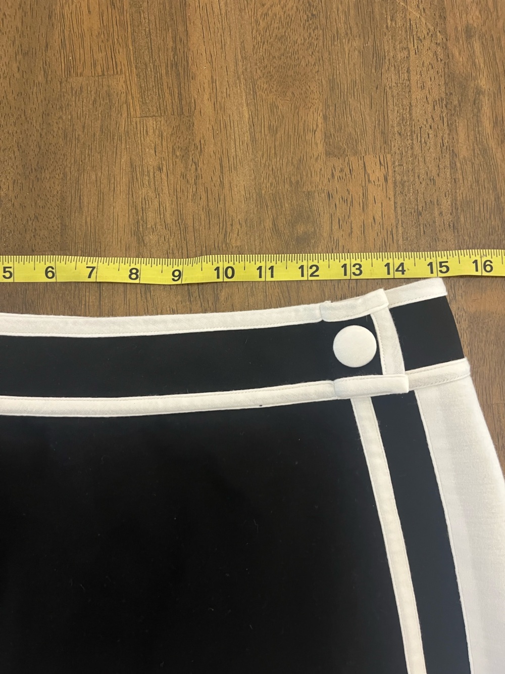 Anthropologie Mauve Sporty Colorblock Mini Skirt Black with White Trim Sz Medium - Picture 12 of 13